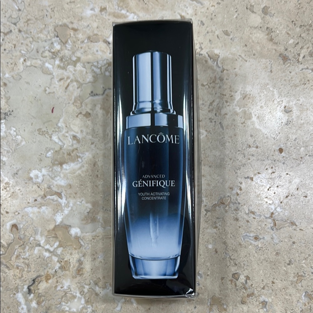 Lancome Advanced Genifique Youth Activating Concentrate - Blue and Black